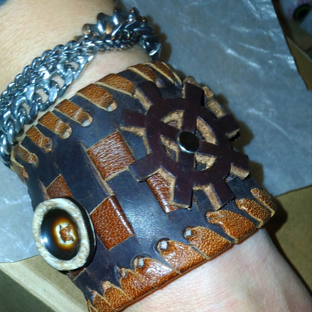 Leather steam punk bracelet